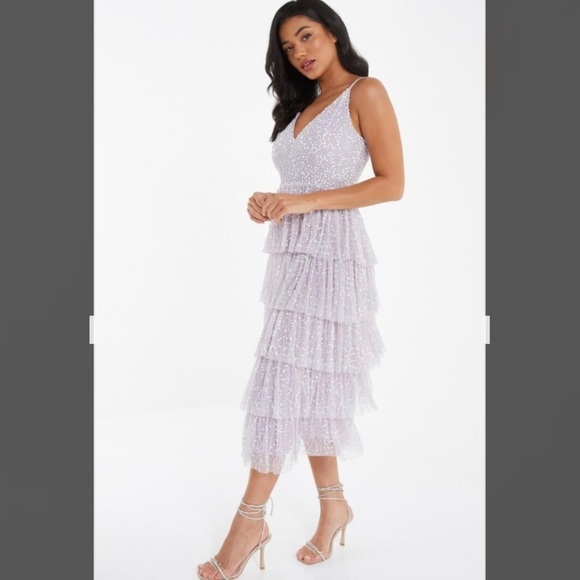 Quiz Lilac Sequin Strap V-neck Tiered Midi Dress in Purple - Picture 4 of 7